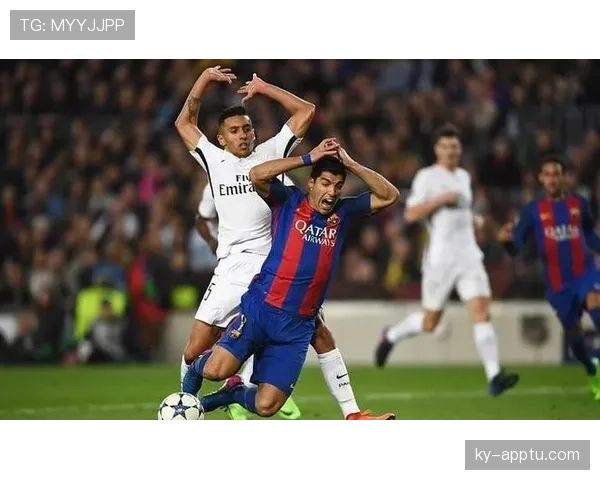 假摔判罚规则详解：裁判如何识别与处罚模拟犯规行为