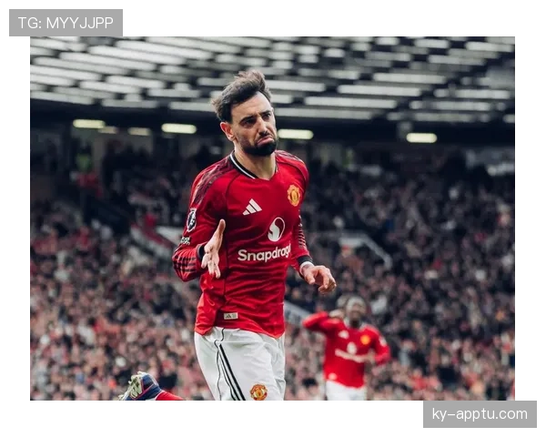 厄德高与布鲁诺·费尔南德斯：创造力机制差异如何决定战术适配性