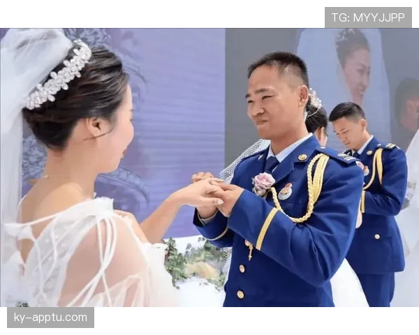 庞伟穿拖鞋进了五星级包间那一刻，我的消费观被打脸